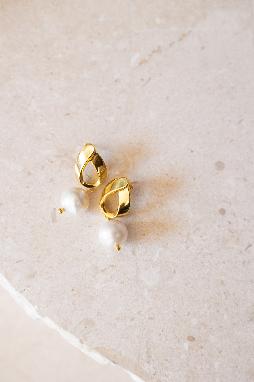 Lola Knight - Willow - Pearl Drop Wedding Earrings - 18CT Gold