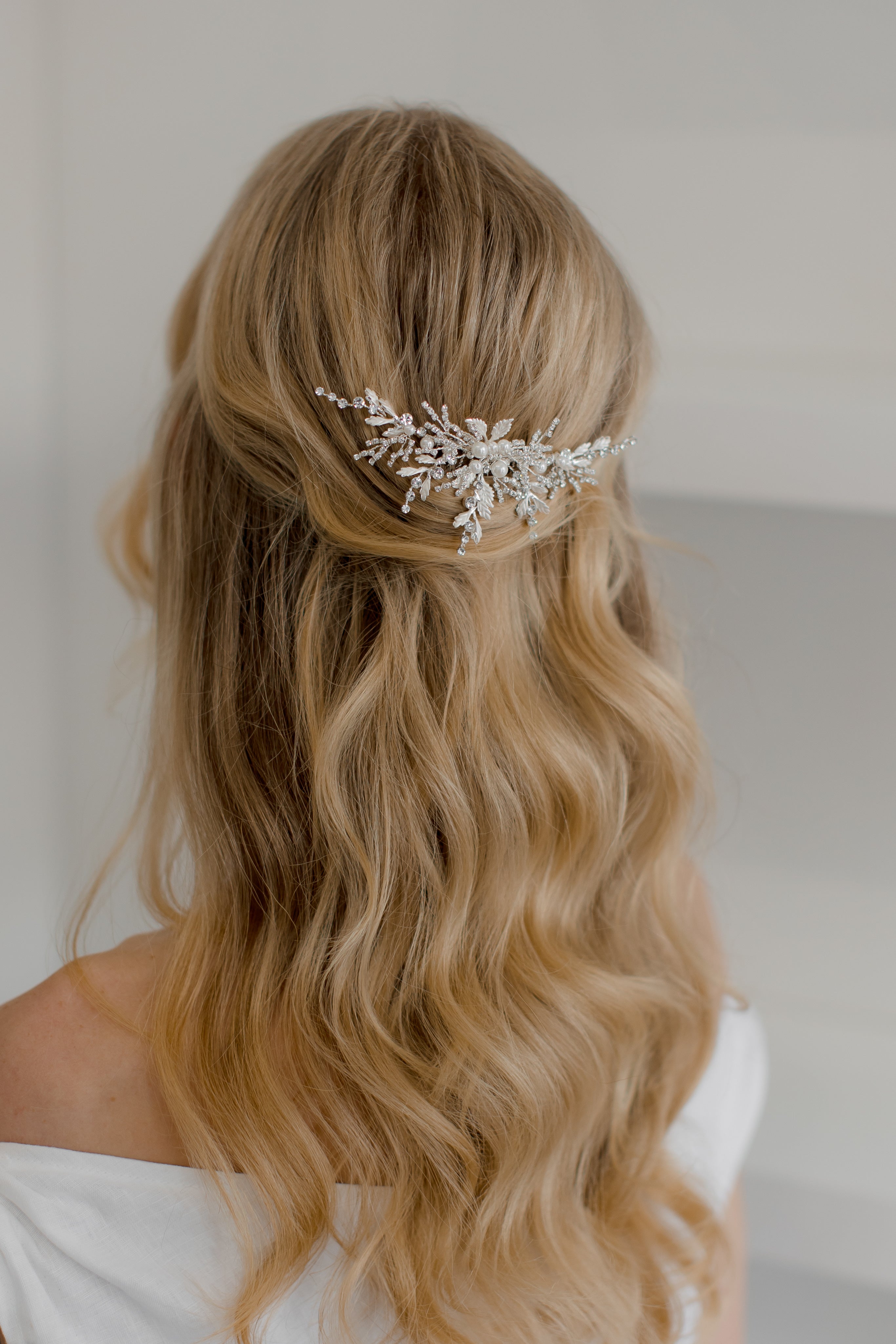 Valarie - Vine Crystal Pearl Bridal Comb