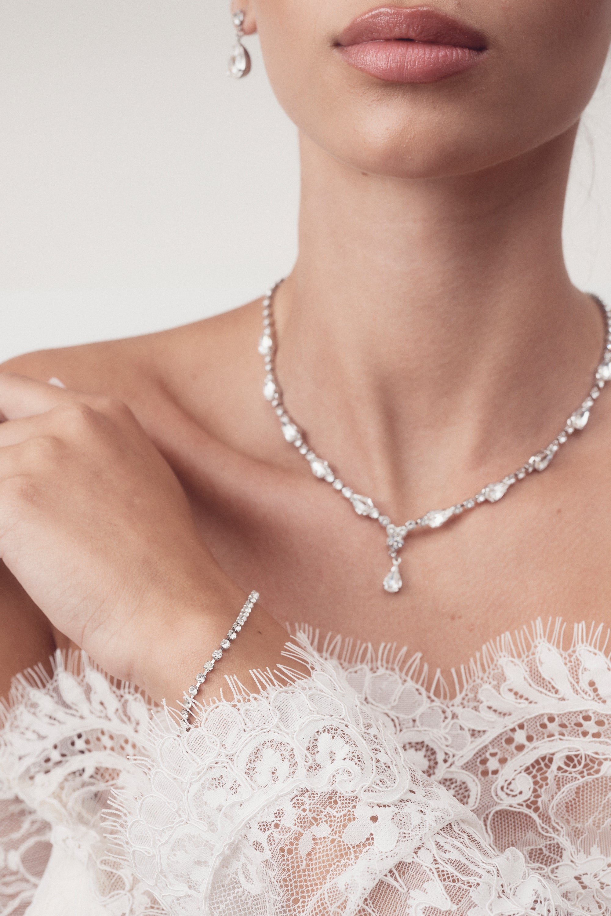 Alicia  - Classic Teardrop Crystal Bridal Necklace