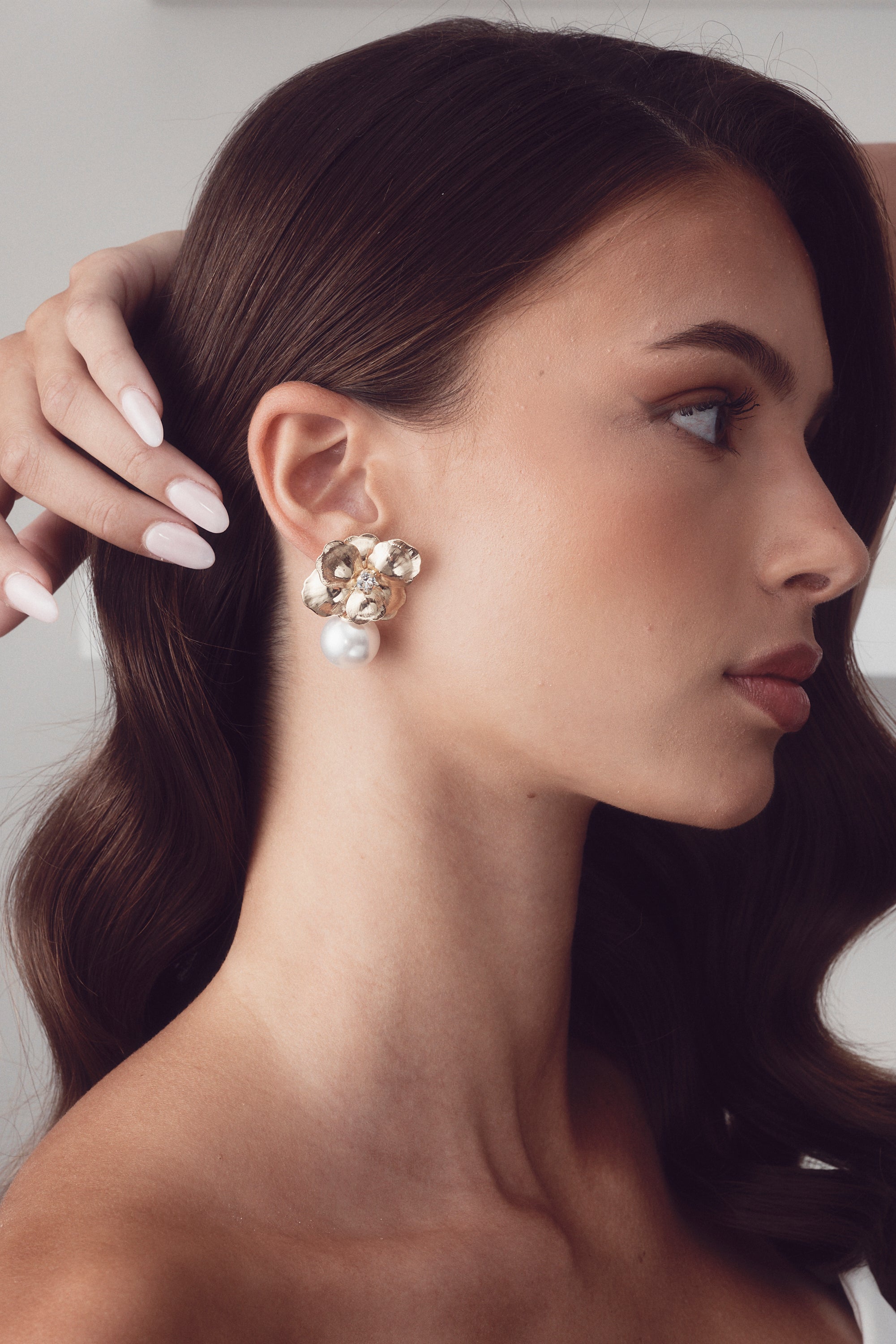 Elizabeth Bower - Orchid Duet Flower Stud - Gold | The White Collection