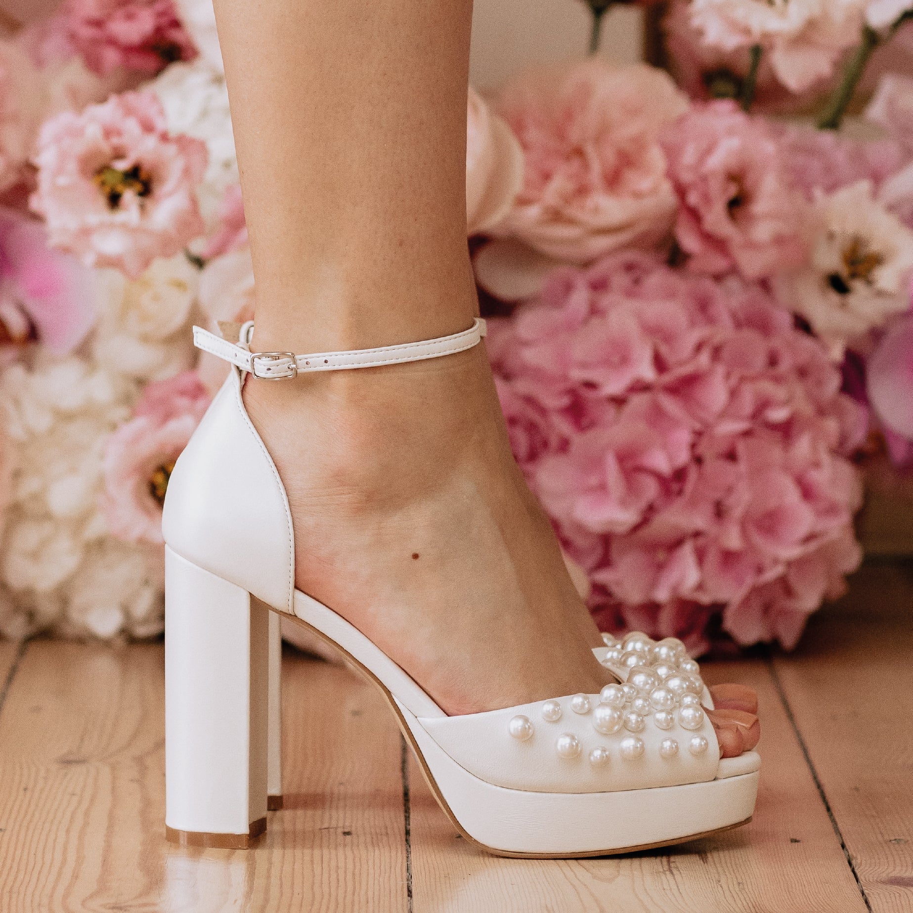 Londi - Ivory Pearl Embellished Platform Bridal Block Heel