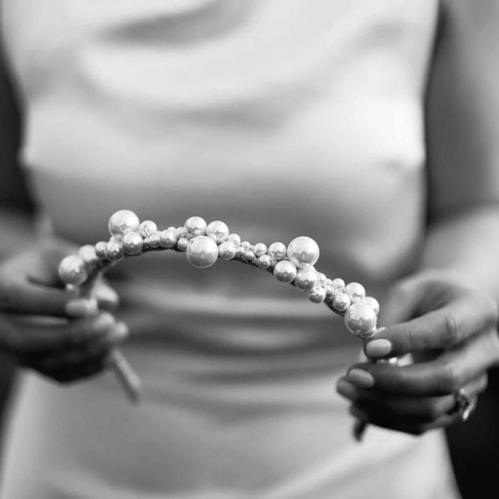 A'el Este - Charlotte - Bridal Pearl Headband - Gold