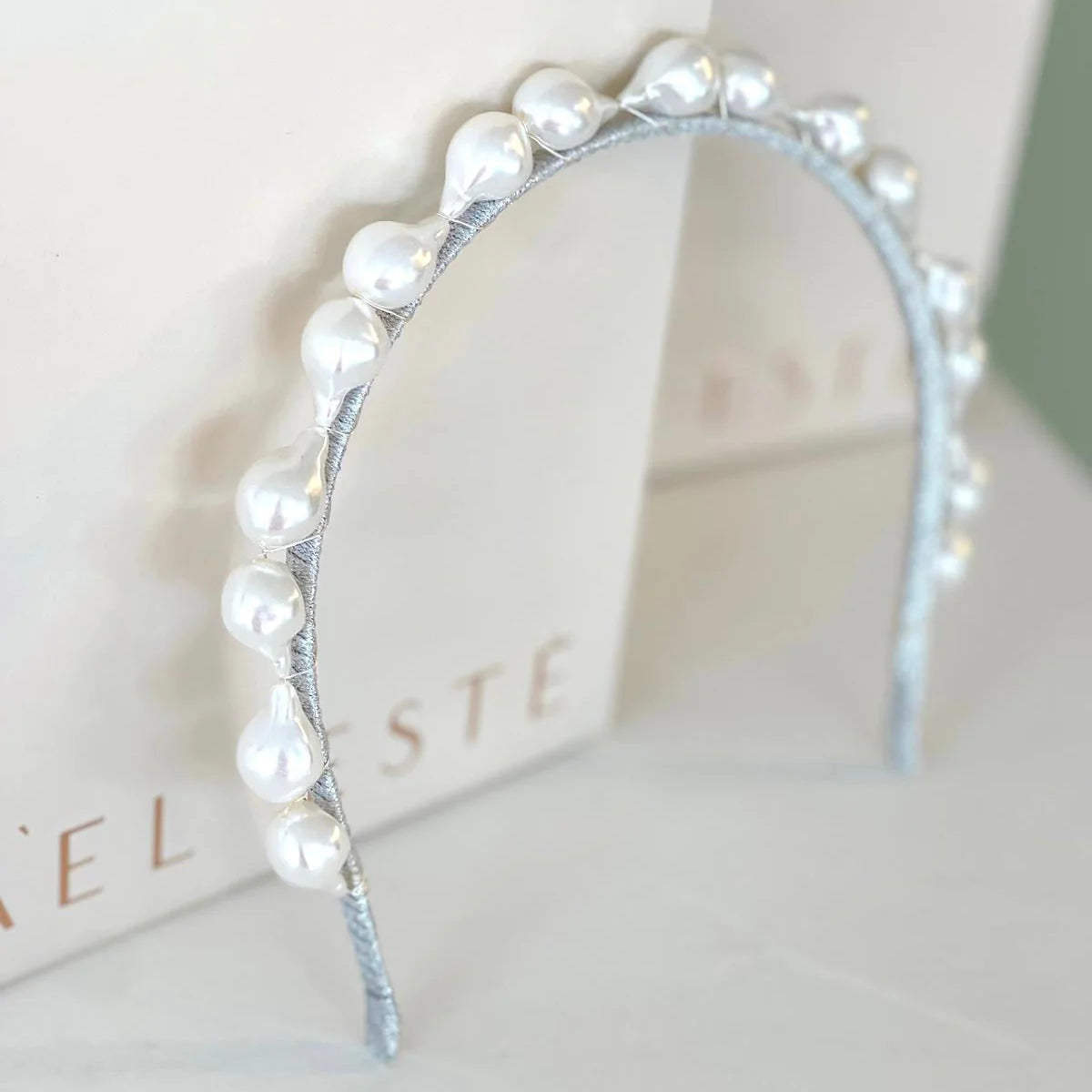 A'el Este - Bellini - Bridal Pearl Headband - Silver