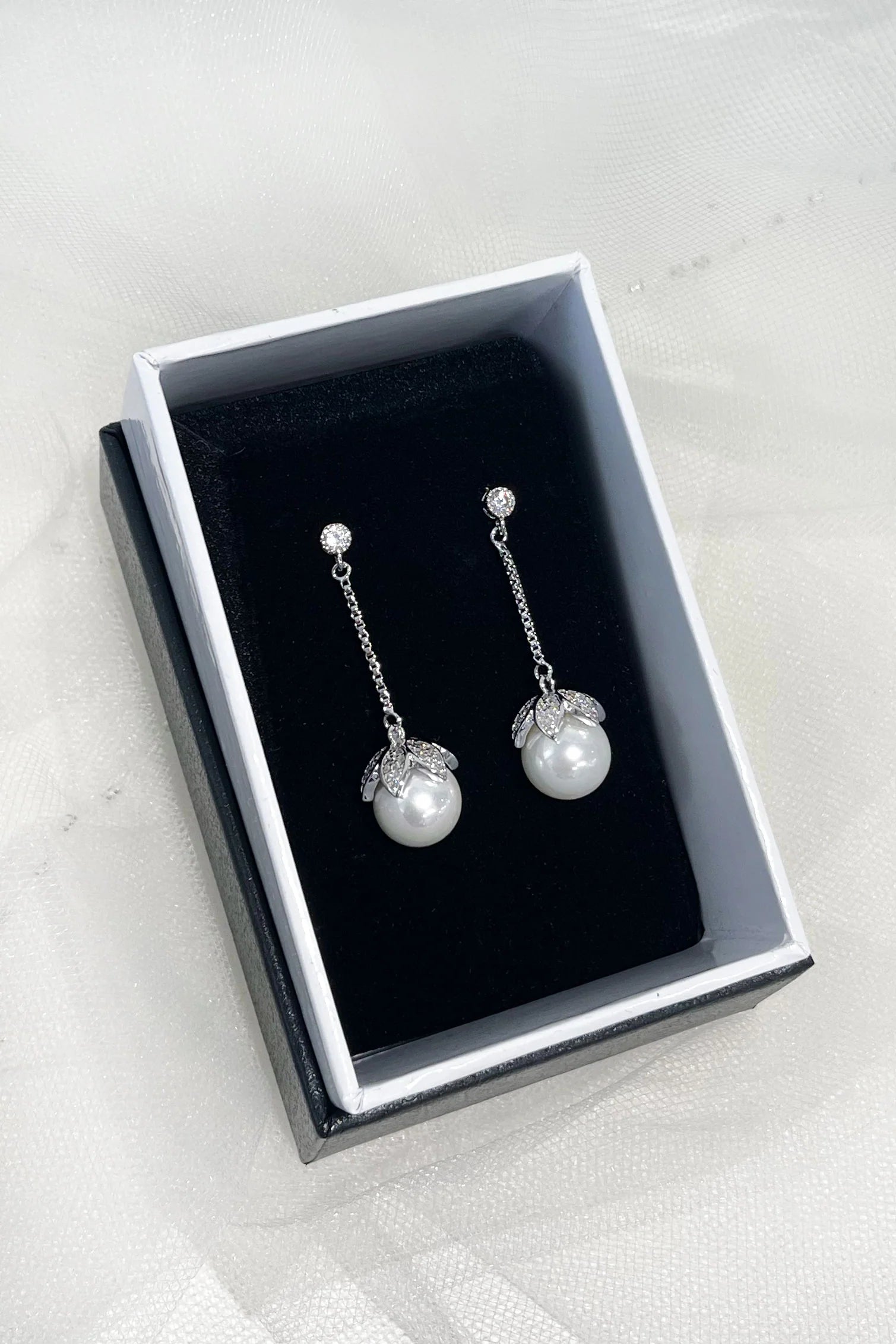 Leslie - Long Pearl Drop Bridal Earrings