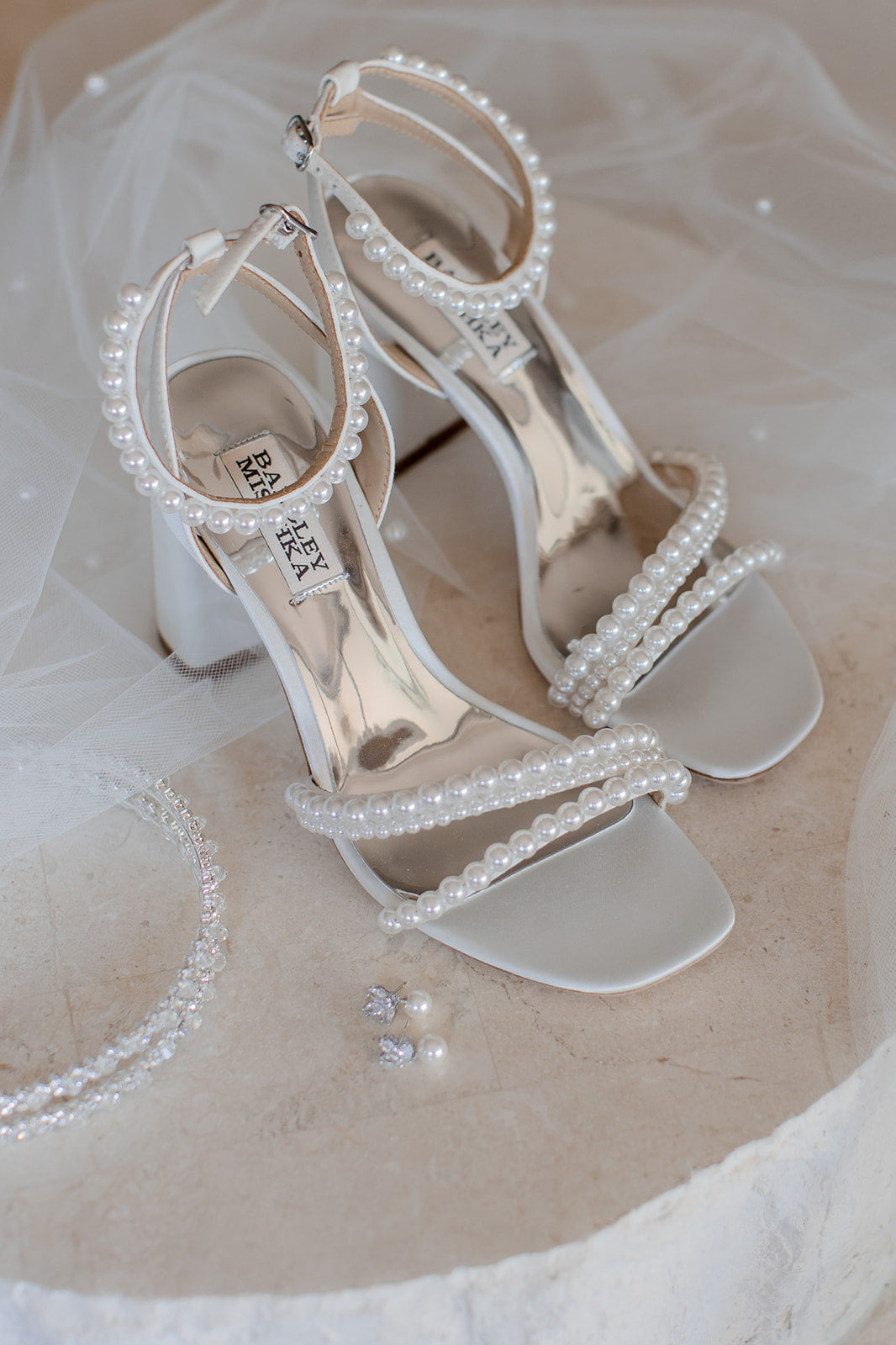 Feisty - Open Toe Strappy Pearl Block Heel - Soft White