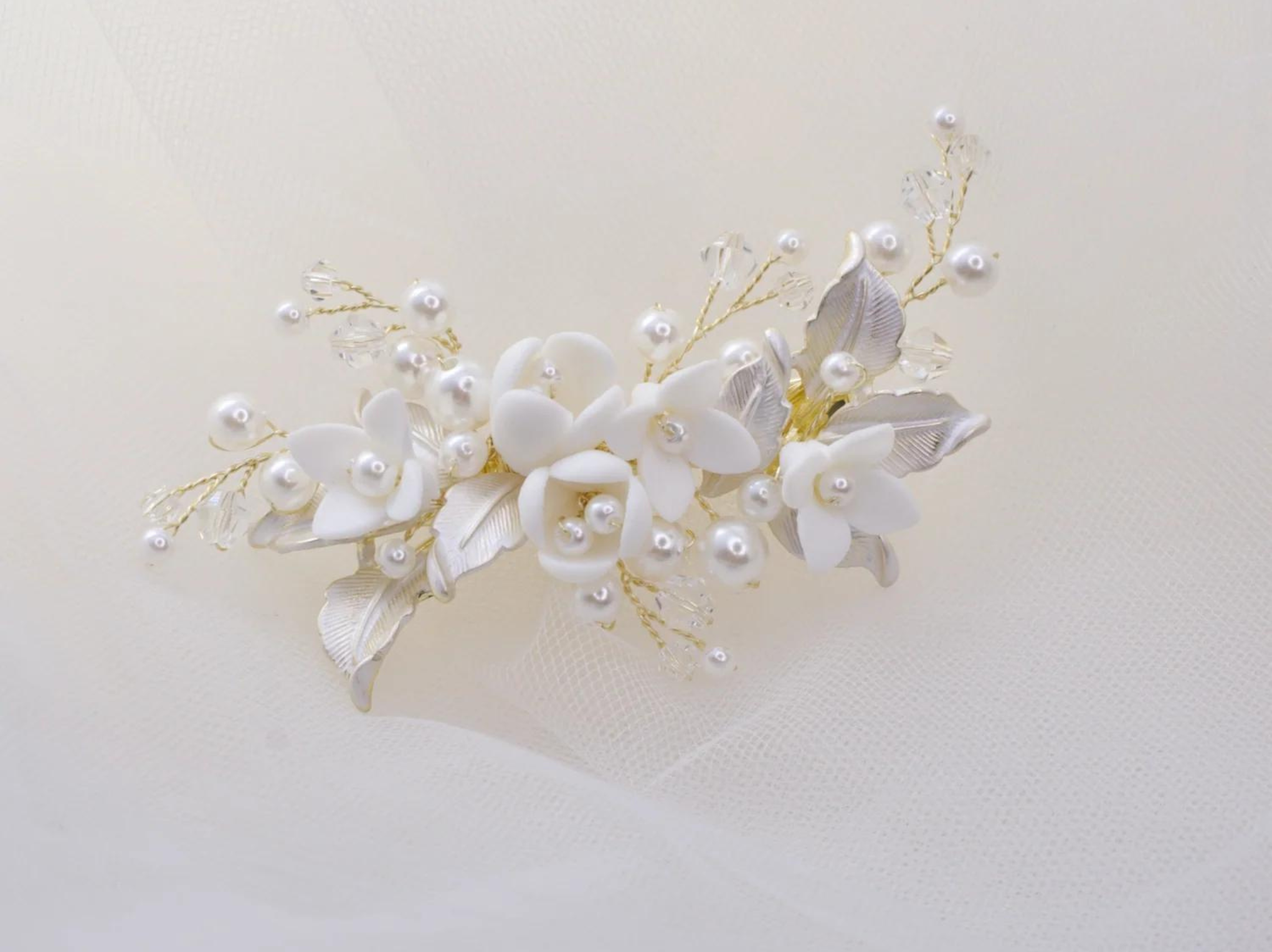 Angelica - Petite Ceramic Flower Pearl Bridal Hair Clip