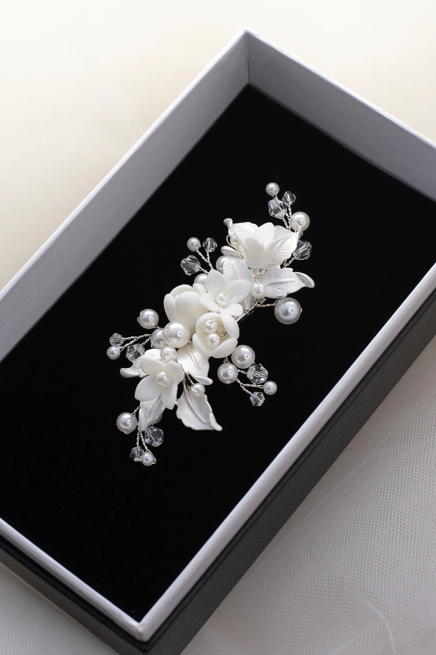 Angelica - Petite Ceramic Flower Pearl Bridal Hair Clip