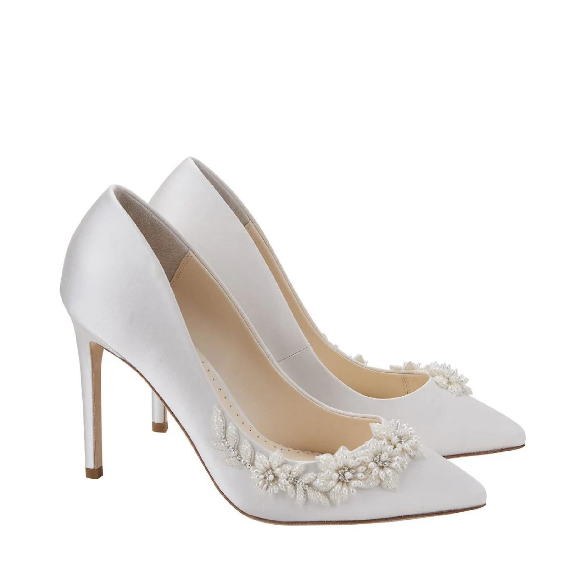 Jasmine - Ivory Embellished Pumps