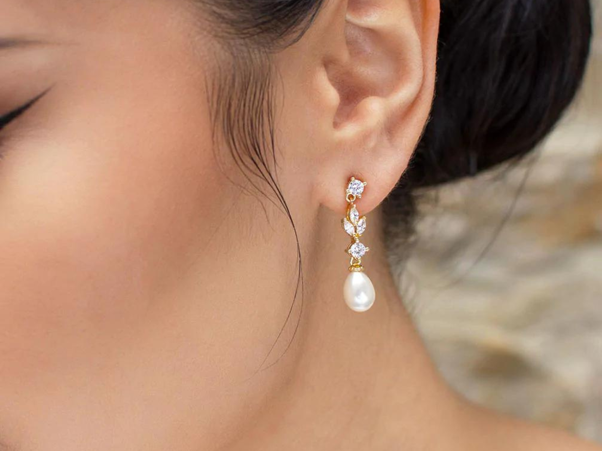 Delicate dangle earrings deals
