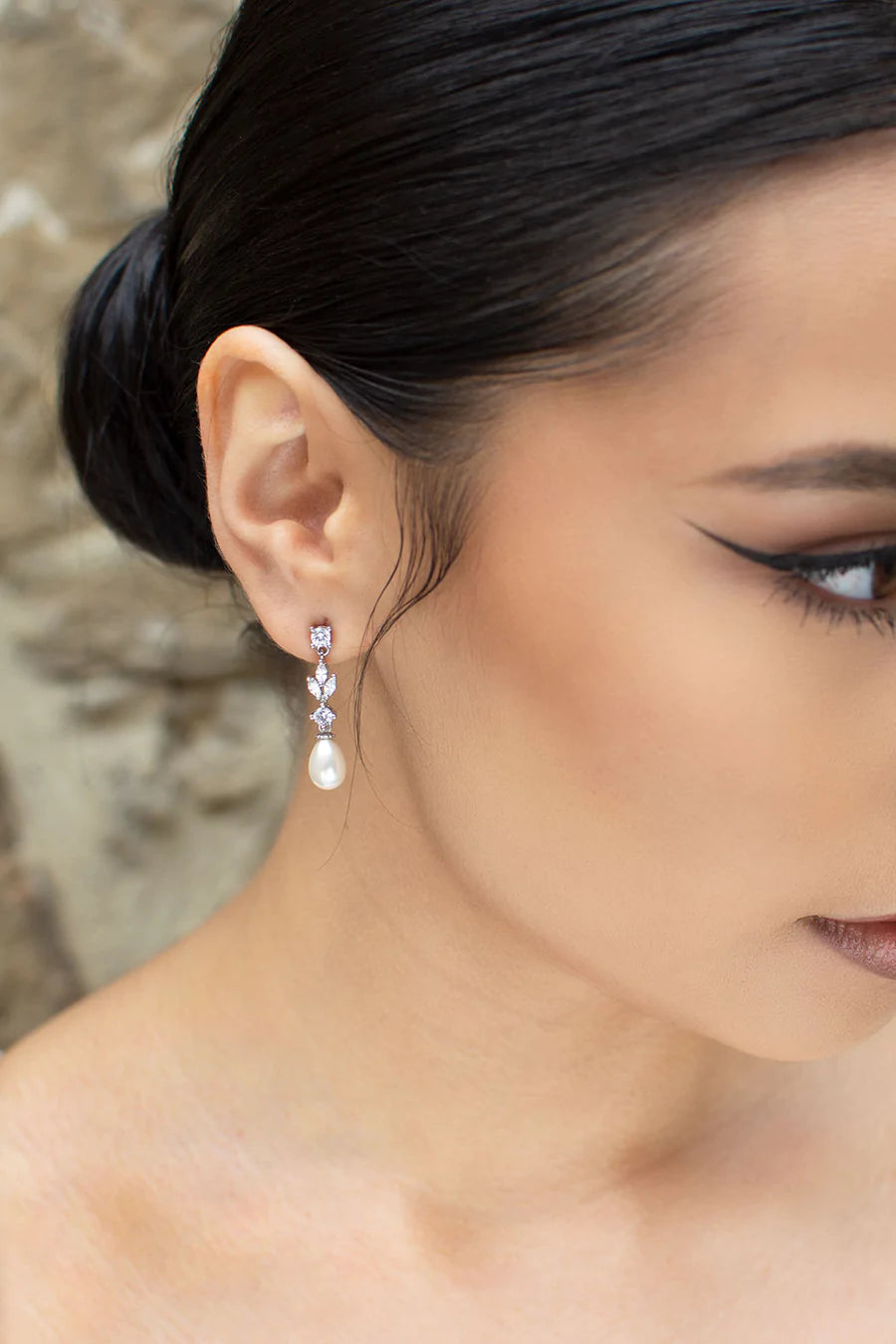 Delicate 2025 bridal earrings