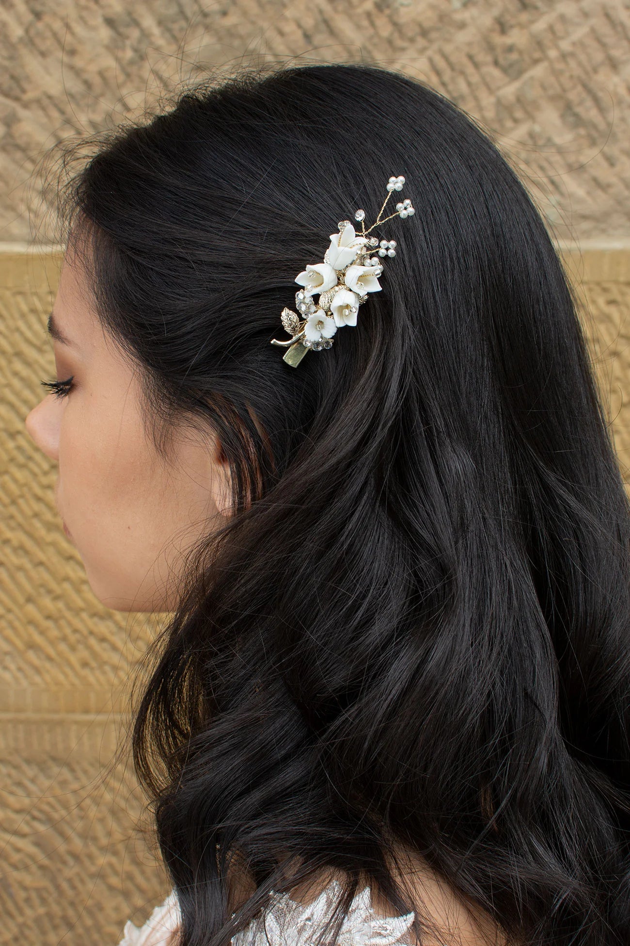 Millicent - Dainty Porcelain Flower Pearl Bridal Hair Clip