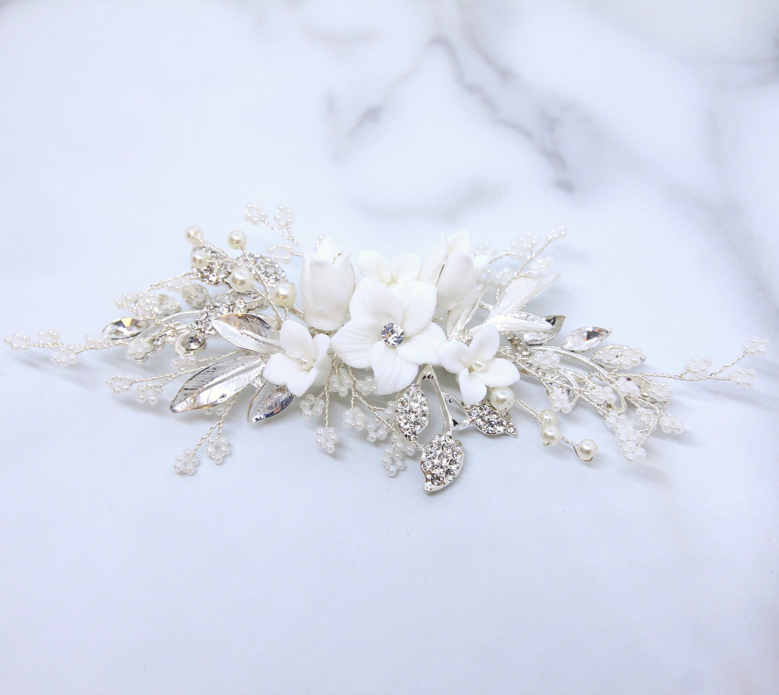 Lila - Delicate Flower Pearl Bridal Hair Clip