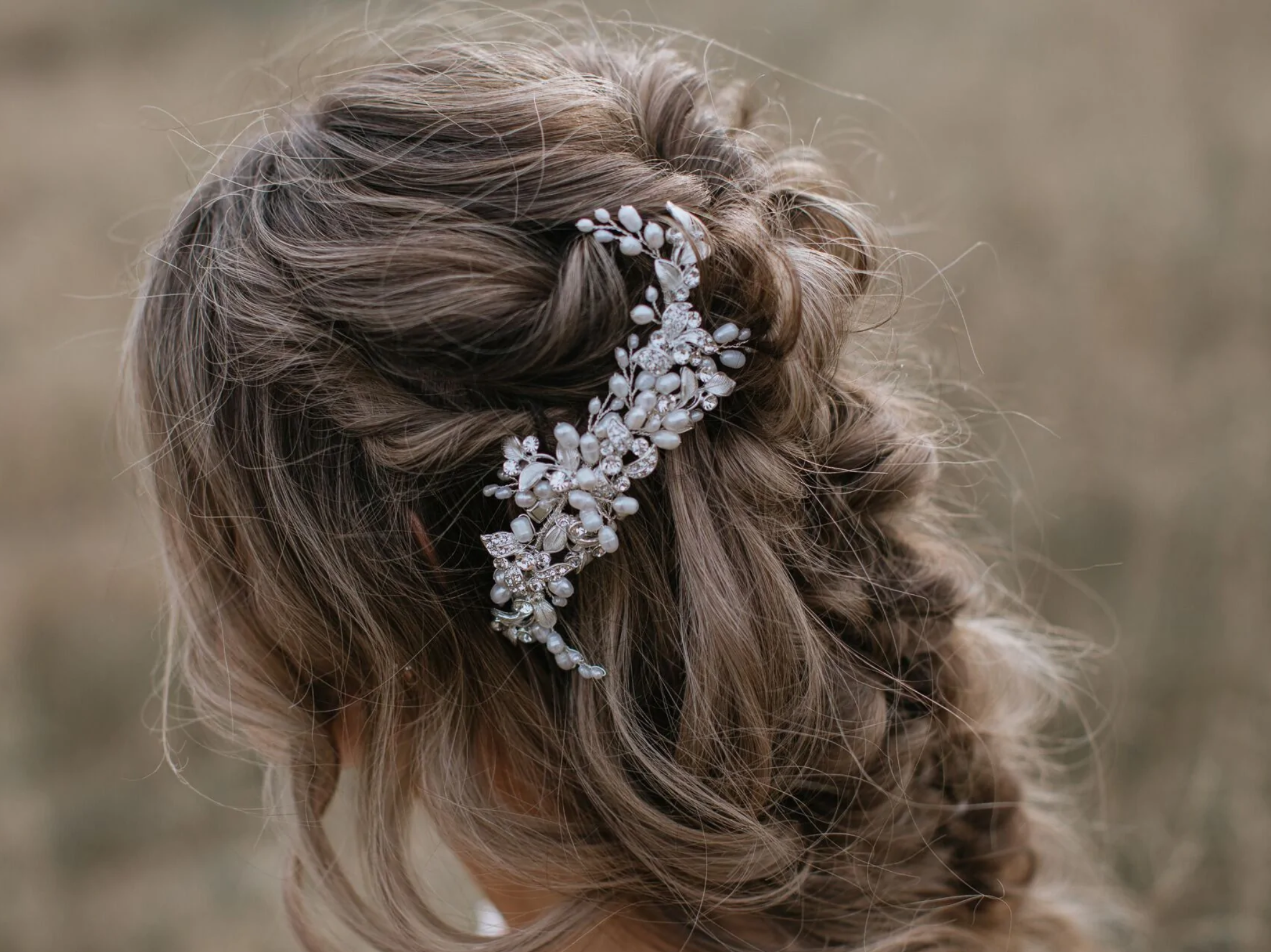 Whitney - Crystal Pearl Bridal Clip