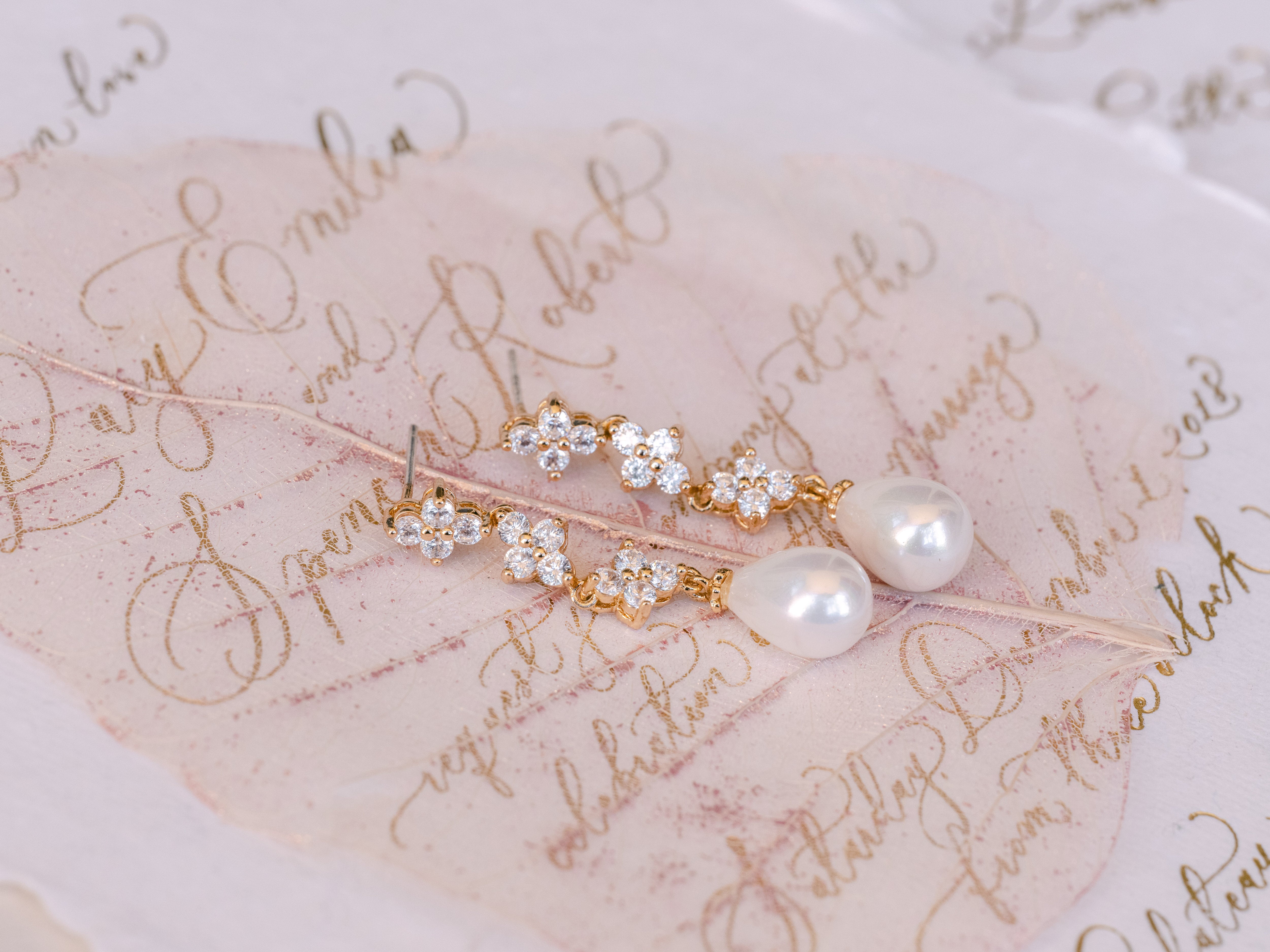 Vera - Statement Pearl Drop Bridal Earrings